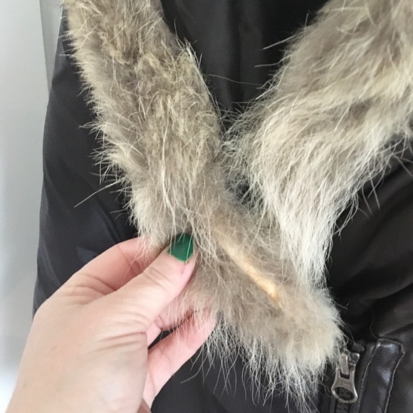 Mackage Women Adali Down Parka Coat Natural Fur Signature Collar Sz L Flaw - Picture 10 of 16